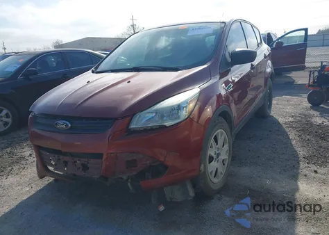 2016 Ford Escape S z USA, uszkodzony, nr VIN 1FMCU0F72GUB14490